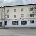 Fasad innan renovering och målning